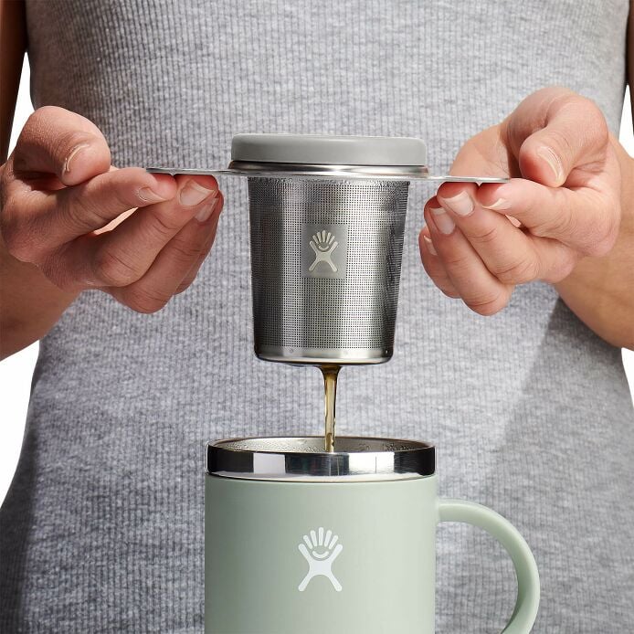 tea-infuser-h0 drif035-tea-infuser-birch-hb-pour_1.jpg
