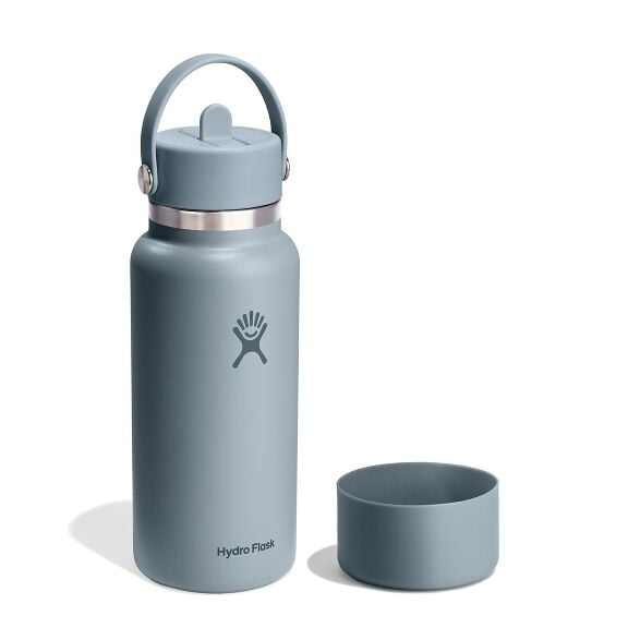 32-oz-straw-bottle-and-boot-bundle-p9 group_199_1.jpg
