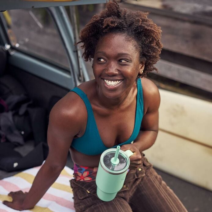 24-oz-travel-tumbler-a3 hf_s26_mcinnis_0259.jpg