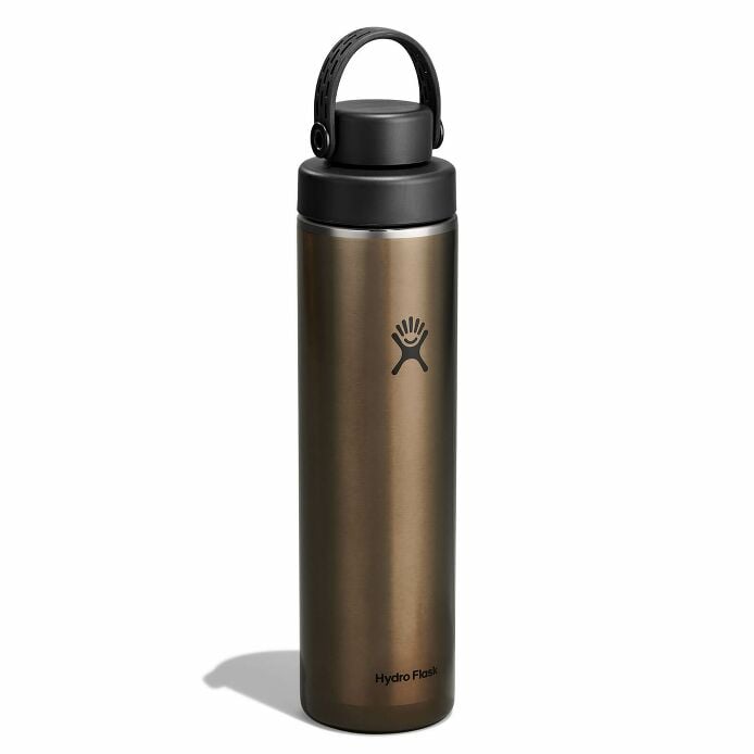 24-oz-lightweight-chug-cap-bottle-s8 lw24lwfcc080-24-oz-lightweight-chug-cap-bottle-wide-mouth-obsidian-angled.jpg